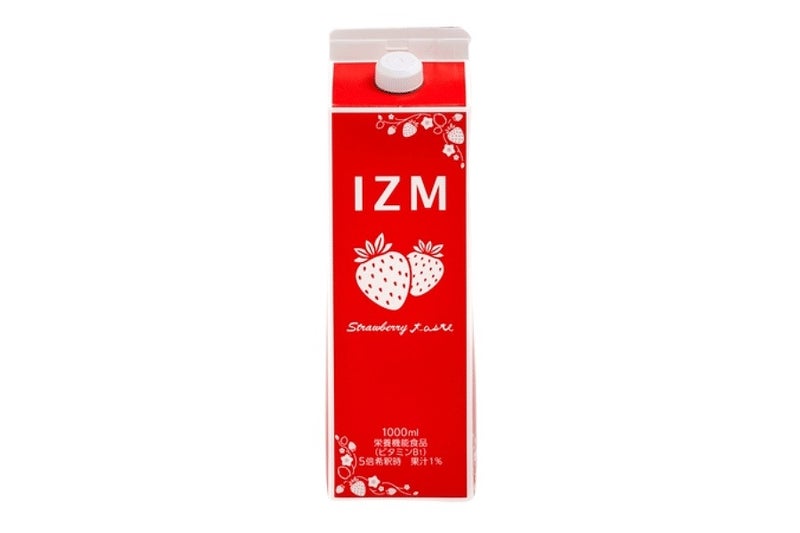 IZM STRAWBERRY TASTE（ストロベリー テイスト）1000mlの正面パッケージ